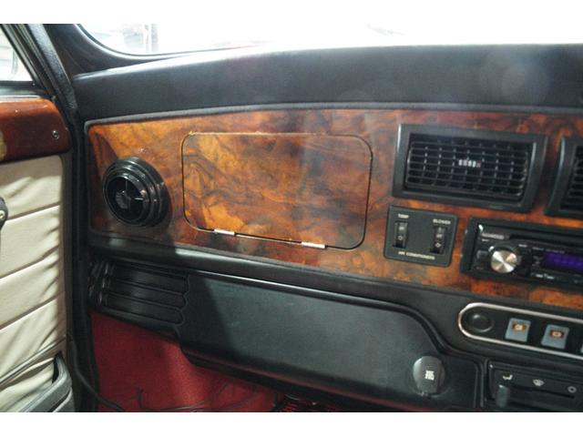 MINI クーパー ヘリテイジコレクション ユーコングレイ 4速MT レザーシート ウッドパネル 12インチAW 2灯フォグライト 社外キーレス ルーフラック(38枚目)