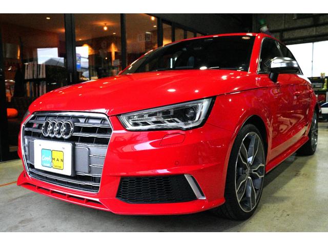 Ｓ１スポーツバック ベースグレード　ベースグレード（４名）　６ＭＴ　レッドキャリパー　ハーフレザーシート　クリアランスソナー　プッシュスタート　純正１８インチＡＷ　純正ナビ　ＴＶ（2枚目）