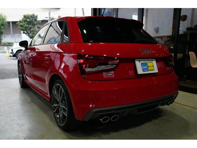 Ｓ１スポーツバック ベースグレード　ベースグレード（４名）　６ＭＴ　レッドキャリパー　ハーフレザーシート　クリアランスソナー　プッシュスタート　純正１８インチＡＷ　純正ナビ　ＴＶ（10枚目）