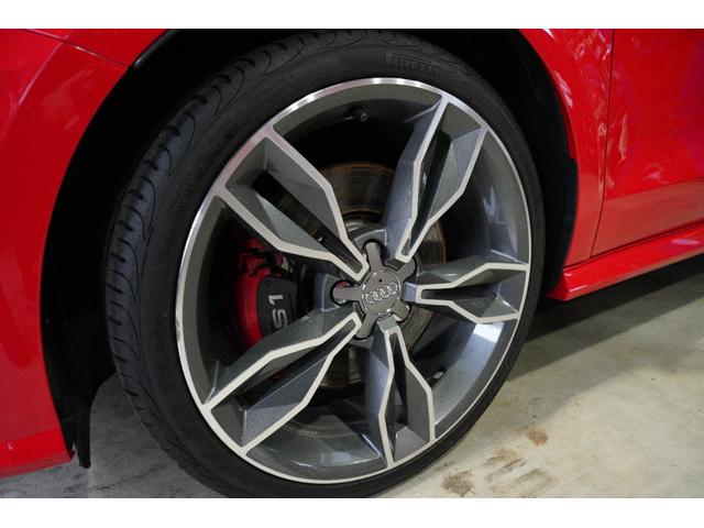 Ｓ１スポーツバック ベースグレード　ベースグレード（４名）　６ＭＴ　レッドキャリパー　ハーフレザーシート　クリアランスソナー　プッシュスタート　純正１８インチＡＷ　純正ナビ　ＴＶ（18枚目）