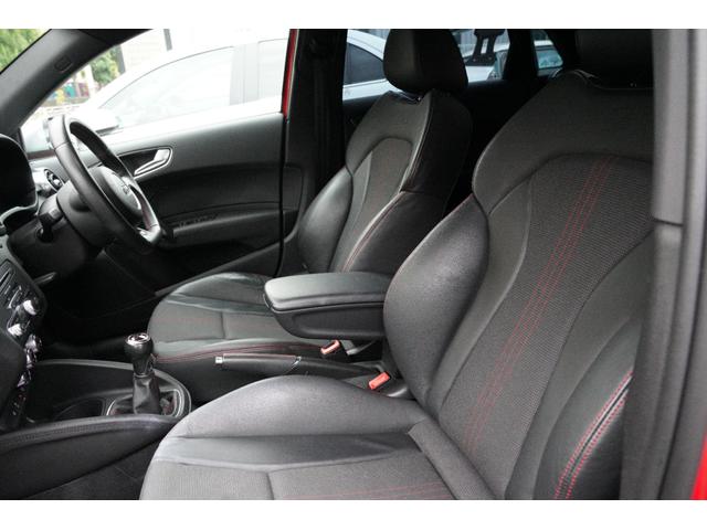 Ｓ１スポーツバック ベースグレード　ベースグレード（４名）　６ＭＴ　レッドキャリパー　ハーフレザーシート　クリアランスソナー　プッシュスタート　純正１８インチＡＷ　純正ナビ　ＴＶ（42枚目）