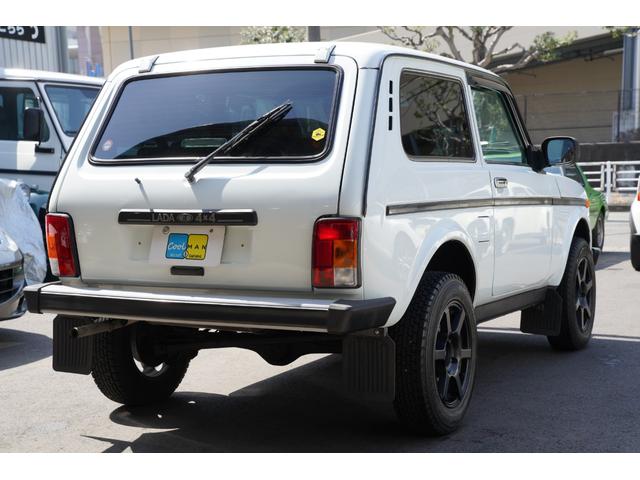 ニーバ ベースグレード 社外16インチAW ワイヤレス集中ロック(6枚目)