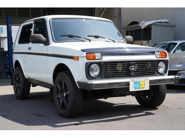 ニーバ ベースグレード 社外16インチAW ワイヤレス集中ロック(8枚目)