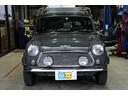 MINI クーパー ヘリテイジコレクション ユーコングレイ 4速MT レザーシート ウッドパネル 12インチAW 2灯フォグライト 社外キーレス ルーフラック(4枚目)
