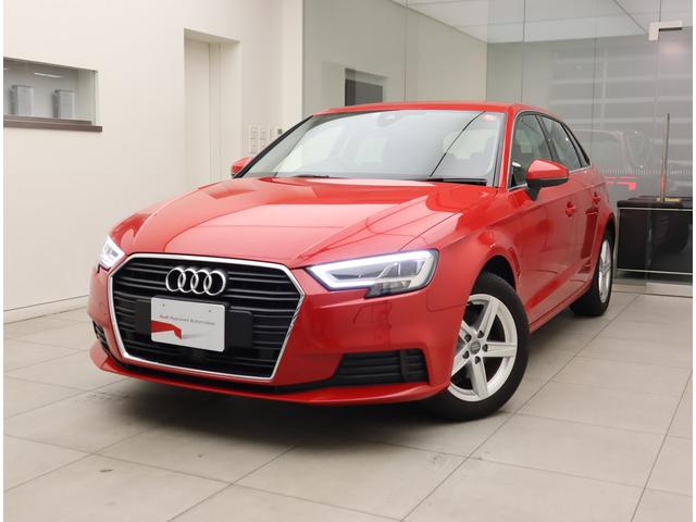 スポーツバック30TFSI アシスタンス LEDPKG VコックP 認定中古車(1枚目)