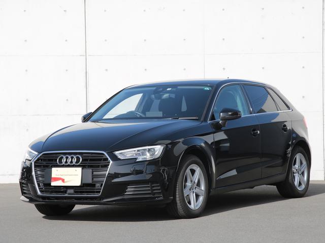 アウディ A3