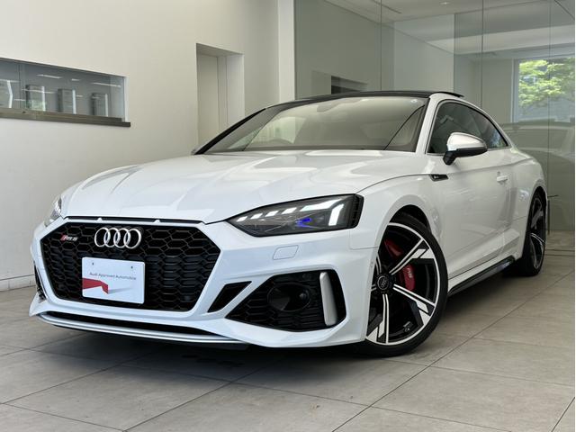 アウディ ＲＳ５ ベースグレード デザインパッケージ レッドキャリパー パノラマサンルーフの中古車｜グーネット中古車