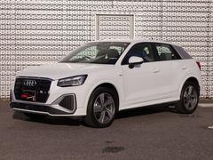 アウディ　Ｑ２　３５ＴＦＳＩ　Ｓライン