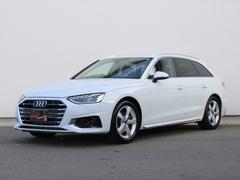 アウディ　Ａ４アバント　３５ＴＦＳＩ　アドバンスド　マトリクスＬＥＤヘッドライト　コンフォートパッケージ