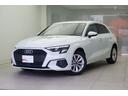 アウディ Ａ３ スポーツバック３０ＴＦＳＩ　ＬＥＤヘッドライト　...