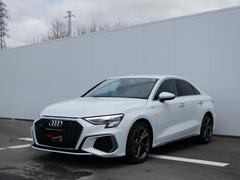 アウディ　Ａ３セダン　４０ＴＦＳＩクワトロ　Ｓライン　セレクションモデル（純正リアカメラ対応済み）　４ＷＤ