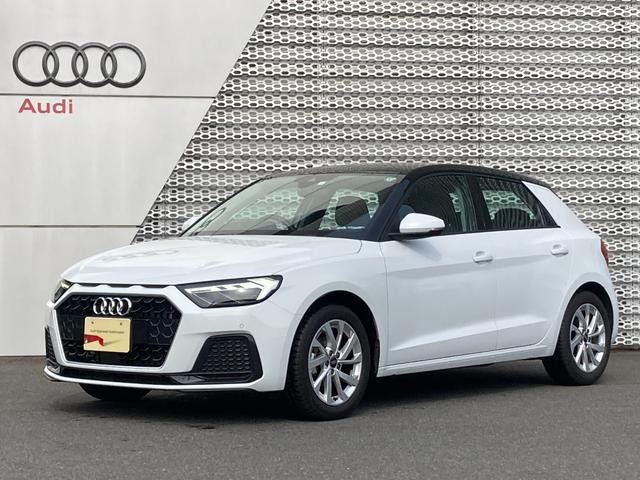 Ａ１スポーツバック ２５ＴＦＳＩ　アドバンスド　Ａｕｄｉ認定中古車　ナビＰＫＧ　コンビニエンス・アシスタンスパッケージ　コントラストルーフ　禁煙　元デモ　シートヒーター　アダプティブクルコン　サイドアシスト　レーンアシスト　バックカメラ