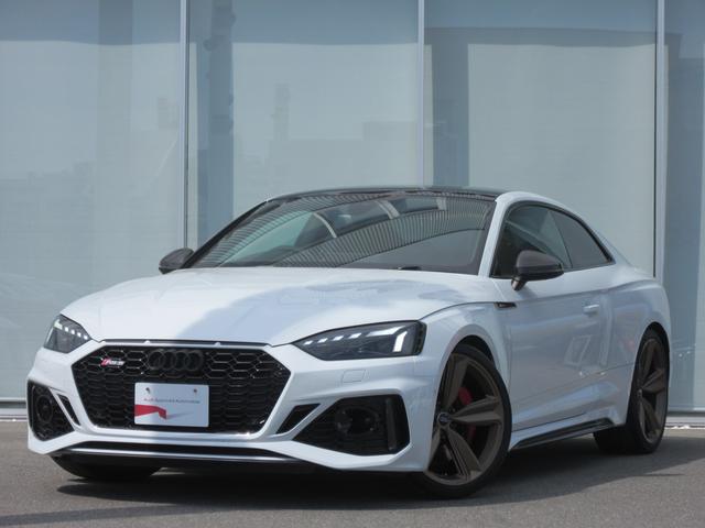 ＲＳ５(アウディ) ベースグレード　ワンオーナー・サンルーフ・カーボンスタイル・２０インチＡＷ・サラウンドビュ・ＲＳデザ 中古車画像