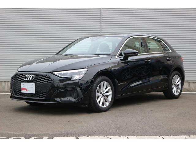 Ａ３(アウディ) スポーツバック３０ＴＦＳＩ　ＬＥＤリヤコンビネーションライト　ダイナミックインディケーター　コンビニ 中古車画像