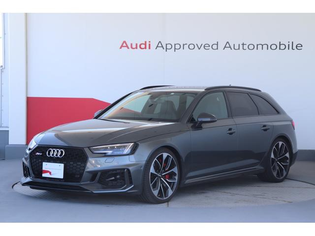 アウディ ＲＳ４アバント