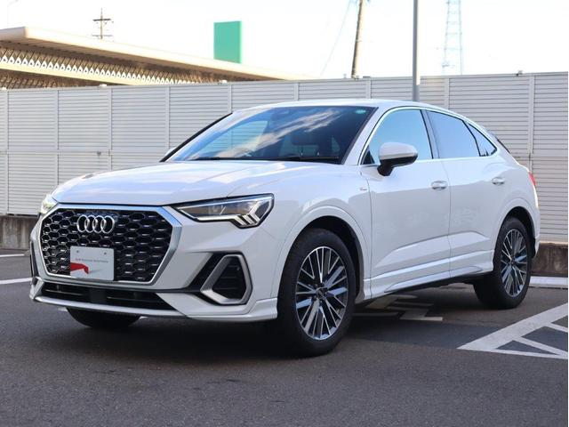３５ＴＦＳＩ　Ｓライン　ＬＥＤヘッドライト　バーチャルコックピット　オートマチックテールゲート　ナビゲーション　ハーフレザーシート　スマートフォンインターフェイス　１９インチアルミホイール