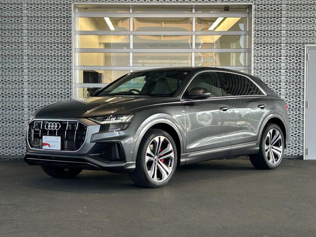 Ｑ８ ５５ＴＦＳＩクワトロ　Ｓライン　Ｑｕａｔｔｒｏ（1枚目）