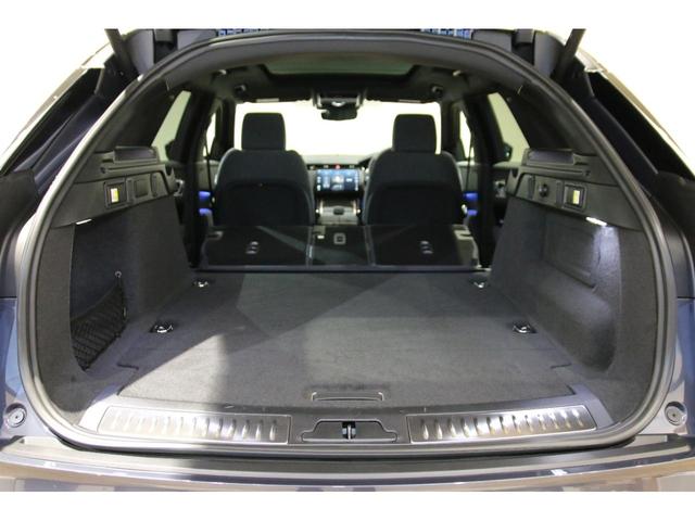 LAND ROVER RANGE ROVER VELAR DYNAMIC HSE P400E