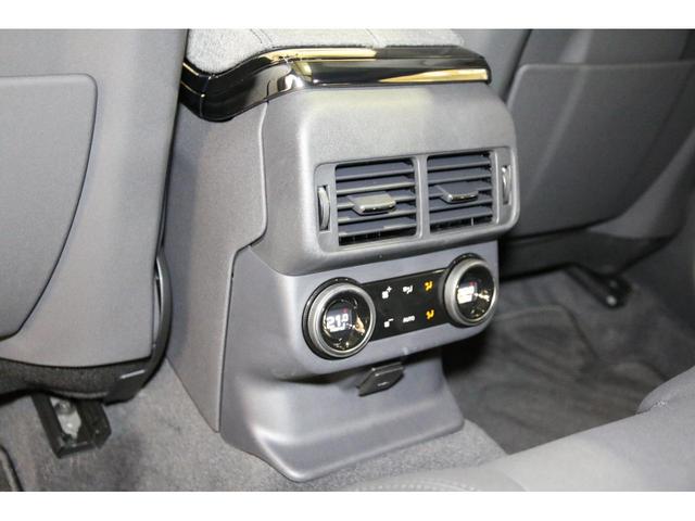 LAND ROVER RANGE ROVER VELAR DYNAMIC HSE P400E