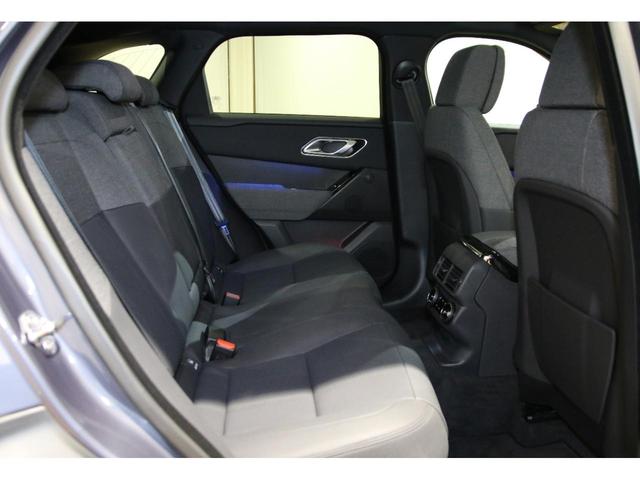 LAND ROVER RANGE ROVER VELAR DYNAMIC HSE P400E