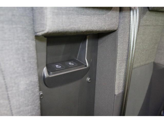 LAND ROVER RANGE ROVER VELAR DYNAMIC HSE P400E