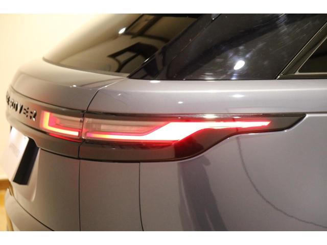 LAND ROVER RANGE ROVER VELAR DYNAMIC HSE P400E