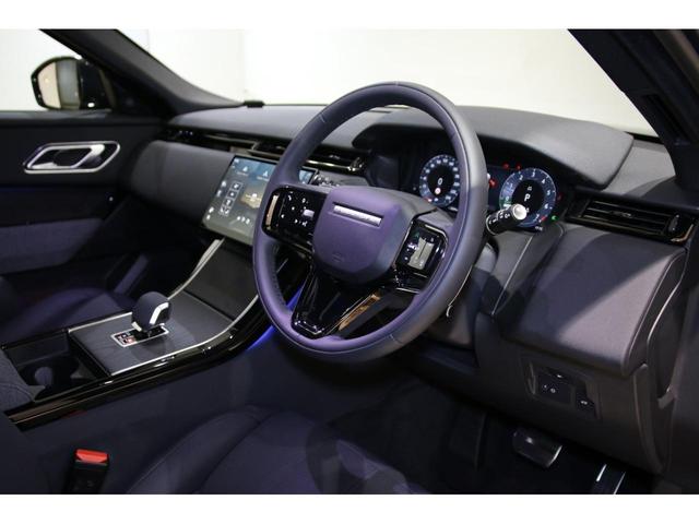 LAND ROVER RANGE ROVER VELAR DYNAMIC HSE P400E