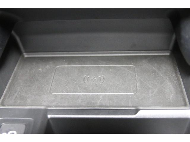 LAND ROVER RANGE ROVER VELAR DYNAMIC HSE P400E