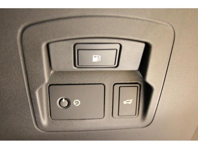 LAND ROVER RANGE ROVER VELAR DYNAMIC HSE P400E