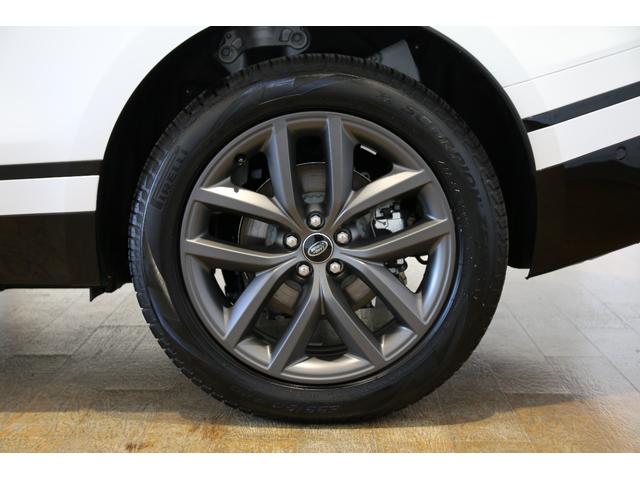 レンジローバーヴェラール ダイナミック　ＳＥ　Ｄ２００　認定中古車　フィックスドパノラミックルーフ　フロントシートヒーター＆クーラー　ブラックコントラストルーフ　プライバシーガラス　２０インチアルミホイール　メリディアンサウンド　フル液晶ディスプレイ（32枚目）