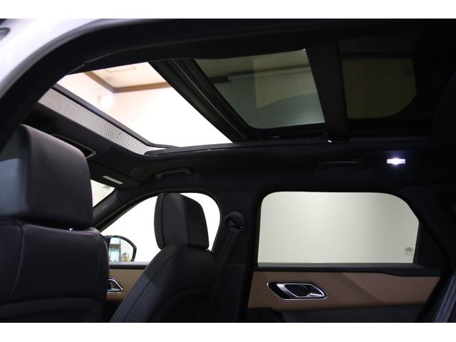 LAND ROVER RANGE ROVER VELAR DYNAMIC HSE P400E