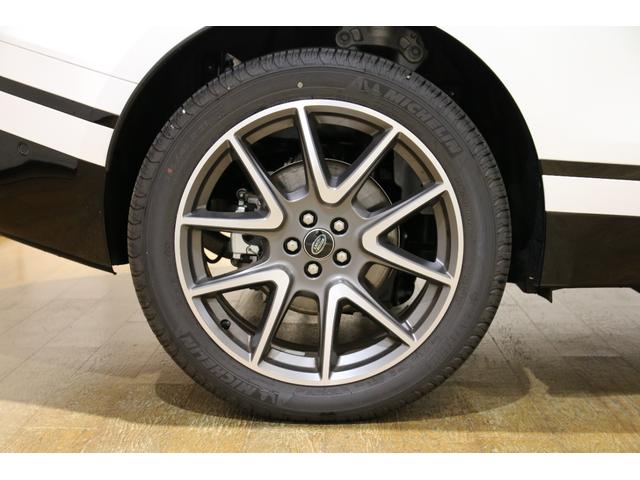 LAND ROVER RANGE ROVER VELAR DYNAMIC HSE P400E