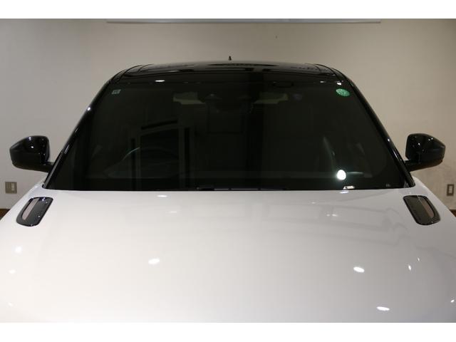 LAND ROVER RANGE ROVER VELAR DYNAMIC HSE P400E