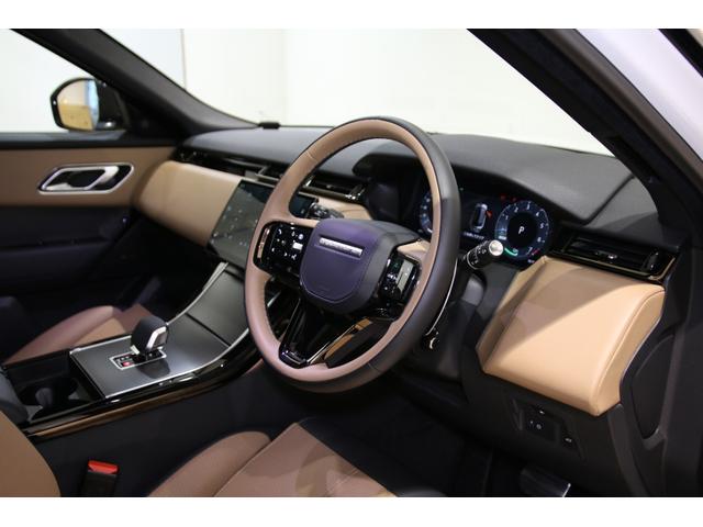 LAND ROVER RANGE ROVER VELAR DYNAMIC HSE P400E