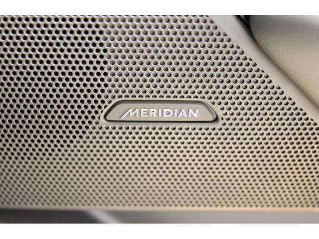 LAND ROVER RANGE ROVER VELAR DYNAMIC HSE P400E