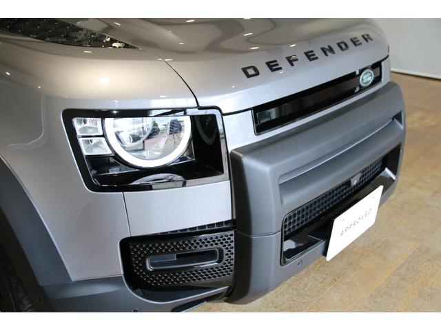 ディフェンダー １１０ダブルオーエディション　特別仕様車　ダブルオーエディション　７人乗り３列シート　エアサスペンション　ブラックパック　１９インチブラックホイール　ステアリングホイールヒーター　ドライバーアシストパック　認定中古車（32枚目）