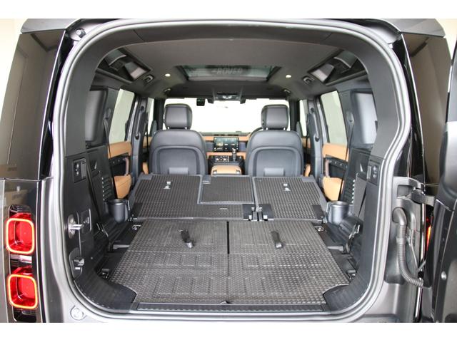 ディフェンダー 110X-ダイナミックHSE D300 認定中古車 エアサス7人乗りファミリーパック ブラックエクステリアパック 22インチブラックホイール ヘッドアップディスプレイ クリアサイトリアビューミラー シートクーラー 弊社販売ワンオーナー(11枚目)