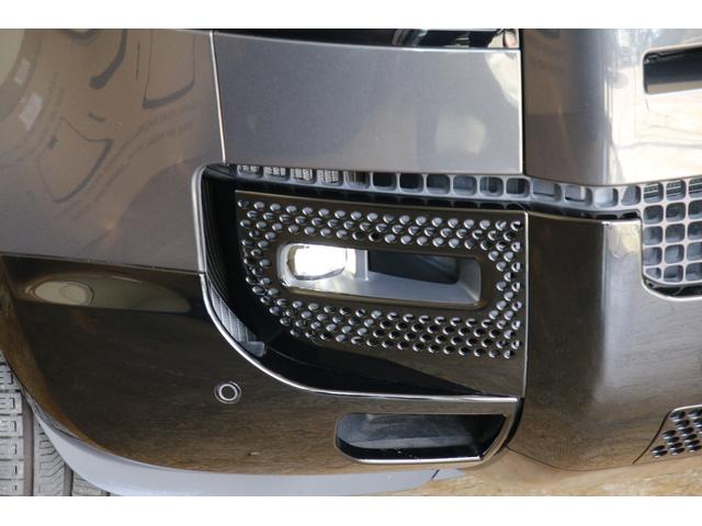 ディフェンダー 110X-ダイナミックHSE D300 認定中古車 エアサス7人乗りファミリーパック ブラックエクステリアパック 22インチブラックホイール ヘッドアップディスプレイ クリアサイトリアビューミラー シートクーラー 弊社販売ワンオーナー(38枚目)