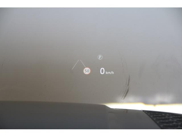 ディフェンダー 110X-ダイナミックHSE D300 認定中古車 エアサス7人乗りファミリーパック ブラックエクステリアパック 22インチブラックホイール ヘッドアップディスプレイ クリアサイトリアビューミラー シートクーラー 弊社販売ワンオーナー(64枚目)