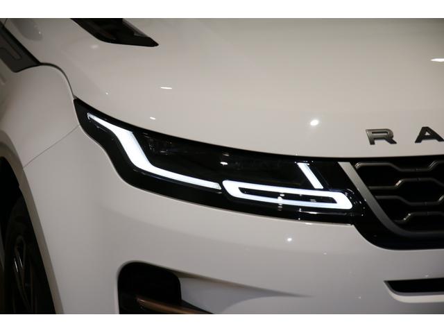 レンジローバーイヴォーク 認定中古車 弊社販売ワンオーナー 20インチグロスブラックアルミホイール ワイヤレスブルートゥース接続 ブラックコントラストルーフ Pivi Proナビゲーション ワイヤレス充電 プライバシーガラス(36枚目)