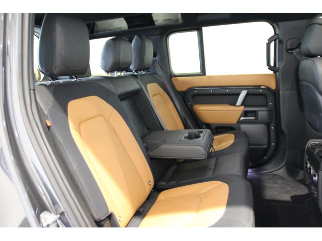 ディフェンダー １１０Ｘ－ダイナミックＨＳＥ　Ｄ３００　認定中古車　エアサス　ブラックパック　電動ステップ　ヘッドアップディスプレイ　ブラックホイール　プライバシーガラス　３ゾーンクライメートコントロール　イルミネーショントプレート　弊社販売ワンオーナー（27枚目）