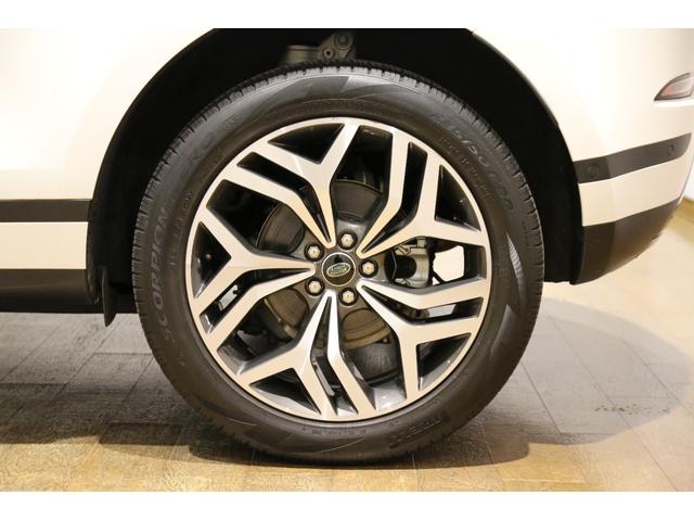 レンジローバーイヴォーク ＳＥ　認定中古車　弊社販売ワンオーナー　２０インチアルミホイール　シートメモリー　デジタルＴＶチューナー　フロントシートヒーター　ブラックコントラストルーフ　ＡＣＣ　ブラインドスポット（31枚目）