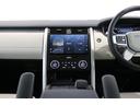 スポーティーでありながらどこか温かみを感じさせるインテリア!充実した装備と扱いやすいスイッチ類であなたを迷わせません。