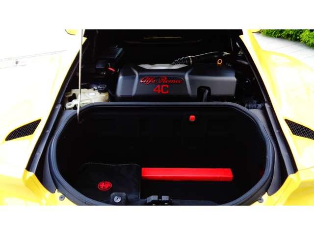 ４Ｃスパイダー 　正規ディーラー車　左ハンドル　１オーナー　タイミングベルト交換済　前後１８　１９ＡＷＦＩＧＨＴＥＸデュアルアジャスタブルダンパー（車高調正式）　バックカメラ　ＧＰＳレーダー　ドライブレコーダー　ＥＴＣ（19枚目）