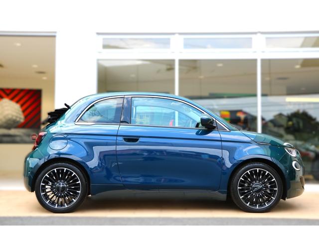 ５００ｅ オープン　当社デモカー　新車保証継承（32枚目）