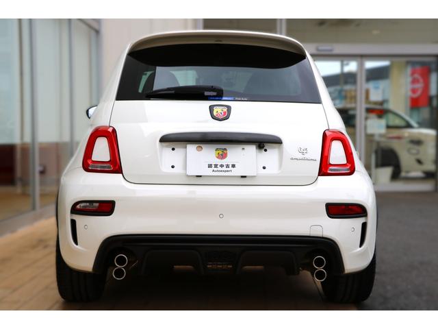 アバルト695 コンペティツィオーネ 新車保証継承 ドラレコ前後 ビーツステレオ ETC レコードモンツァ(12枚目)