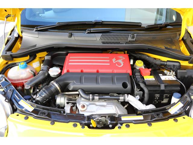 アバルト595 コンペティツィオーネ タイヤ4本新品交換 認定中古車保証一年付 純正ナビ フルセグTV バックモニター ドラレコ前 レーダー探知機 ETC 当社販売・整備・買取車両(23枚目)