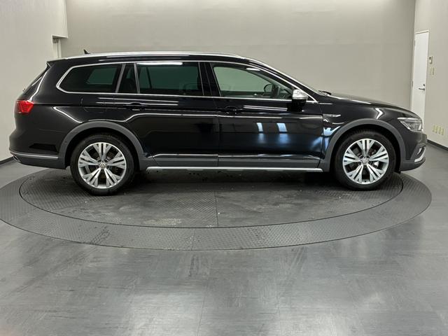 パサートオールトラック ＴＤＩ　４モーション　アドバンス　ＤＣＣＰＫＧ（3枚目）