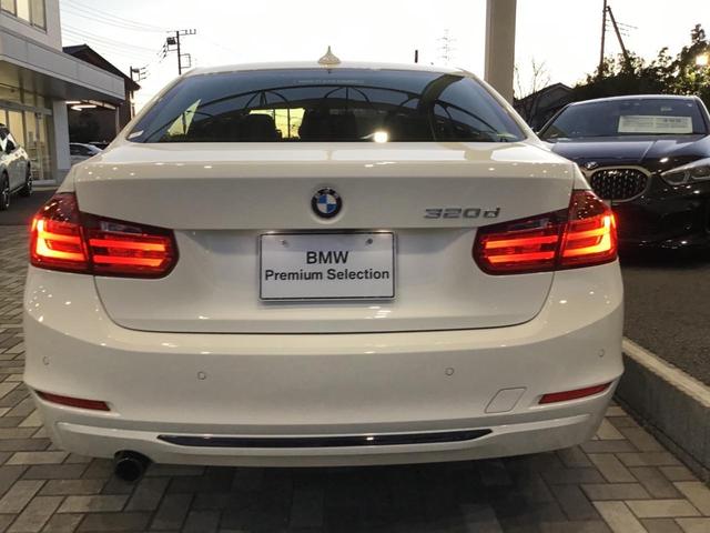 ３２０ｄ　スポーツ　ストレージパッケージ　クルーズコントロール　ドライブアシスト　コンフォートアクセス　リアカメラ　１７インチＡＷ　純正ＨＤＤナビゲーション　Ｂｌｕｅ　Ｔｏｏｔｈ　ミュージックサーバー　ＥＴＣ　禁煙車(16枚目)