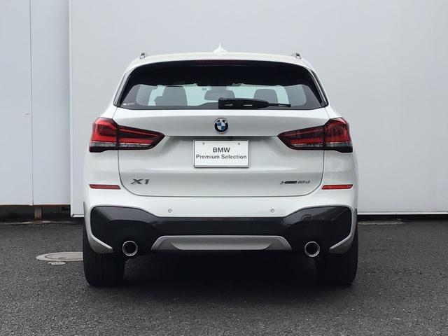 xDrive 18d Mスポーツ コンフォートパッケージ アクティブクルーズコントロール 電動リヤゲート ドライブアシスト 18インチホイール アンビエントライト Blue Tooth LEDヘッドライト 1オーナー 禁煙車(8枚目)